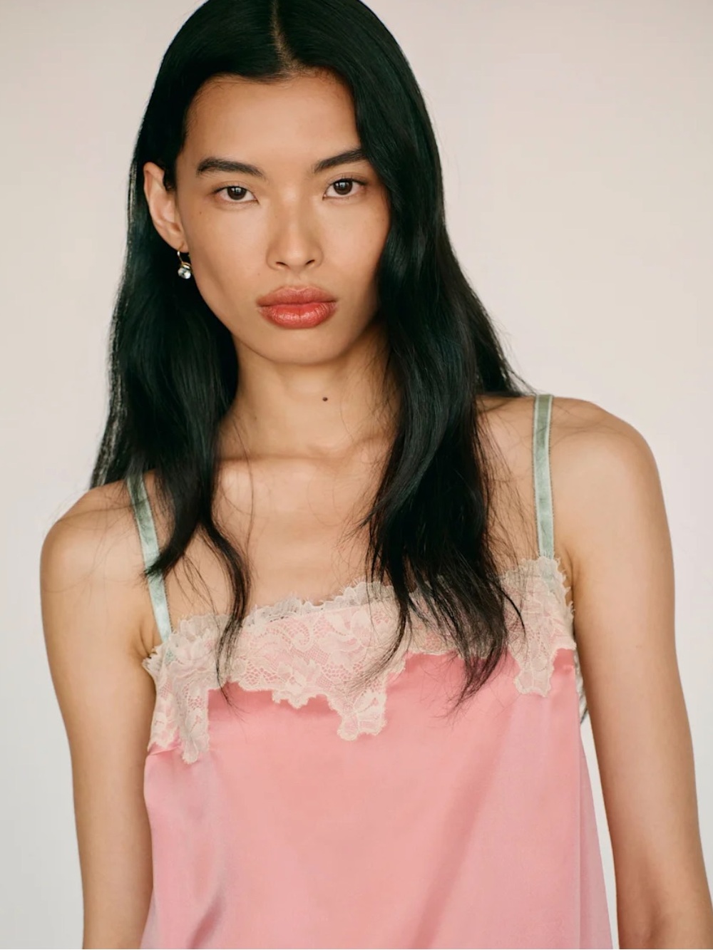 Reformation Emma rose silk dress in carnation NWT - Picture 3 of 8